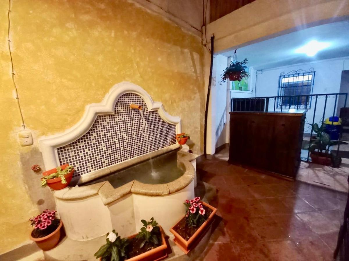 Hotel Posada Casa Santorini アンティグア・グアテマラ エクステリア 写真